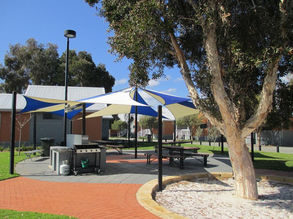 Mandurah Ocean Marina Chalets Esterno foto