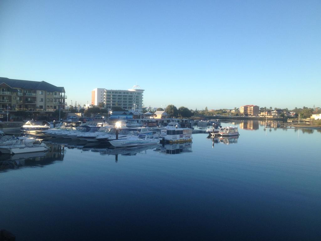 Mandurah Ocean Marina Chalets Esterno foto